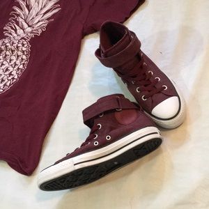 high top strap Chucks